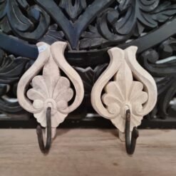 Vintage indian antique carved petal print 20cm small hook stand brown wall mounted strip wood20x10x13cm