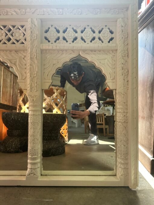 Mehrab 3 Arched Hand Carved Window Mirror Frame Whitewash 150x90 Cm - Image 2