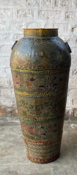 Hand painted Metal pots 60x60x136cm