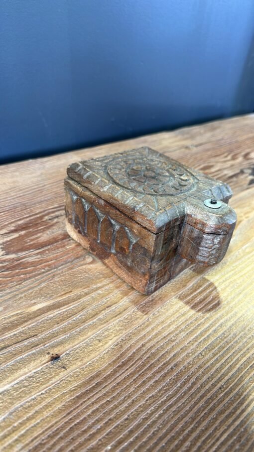 Wooden Box Antique 10x14x8cm - Image 2