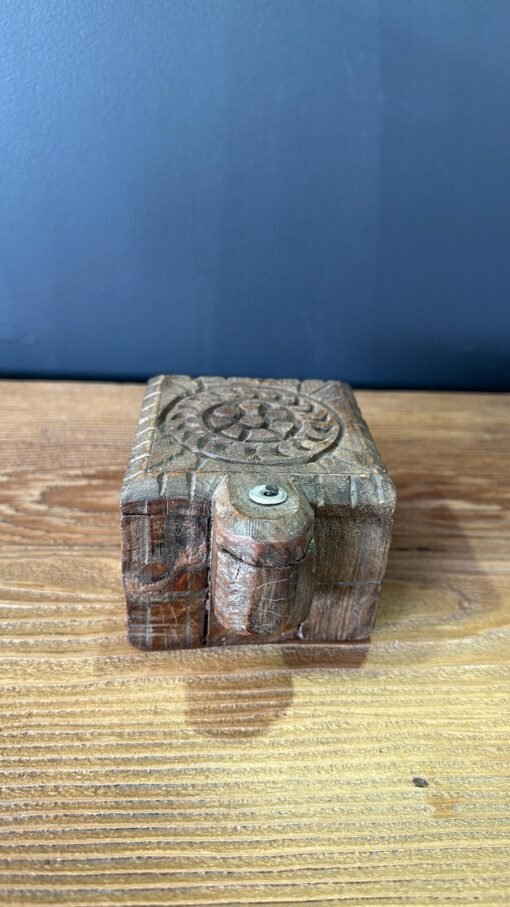Wooden Box Antique 10x14x8cm - Image 3
