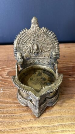 Brass lamp carved Antique 10x10x14cm