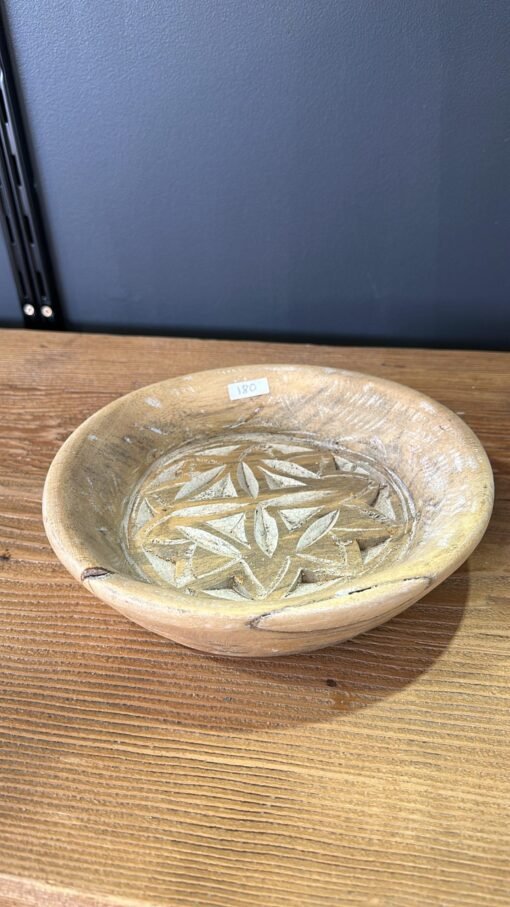 Small wooden carved plate d22 5cm - Image 3