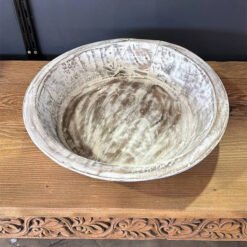 Rustic white parat plate D42x11cm
