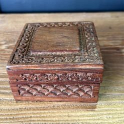 Carved Small jewellery box 10x10x14cm