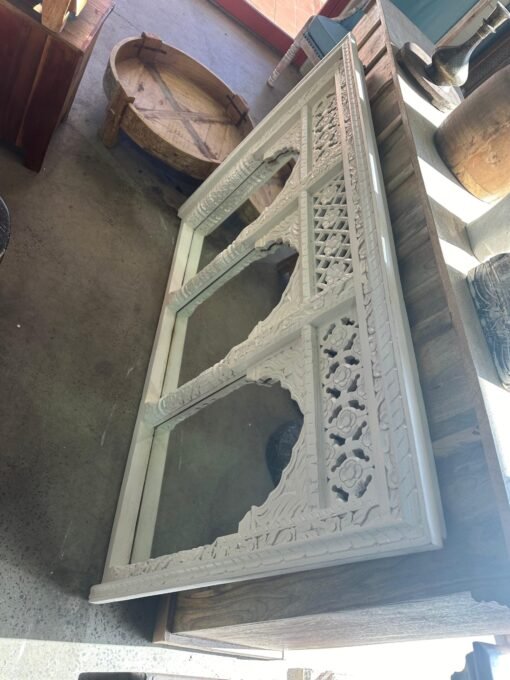 Mehrab 3 Arched Hand Carved Window Mirror Frame Whitewash 150x90 Cm - Image 4