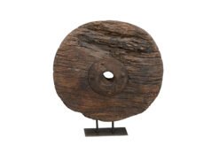 Wd wheel on stand 68x18x68cm