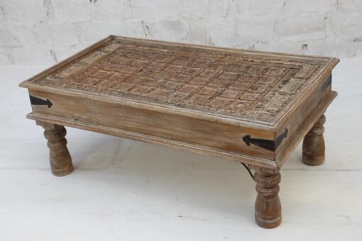WOODEN COFFEE TABLE WITH GLASS TOP 78x110x47cm